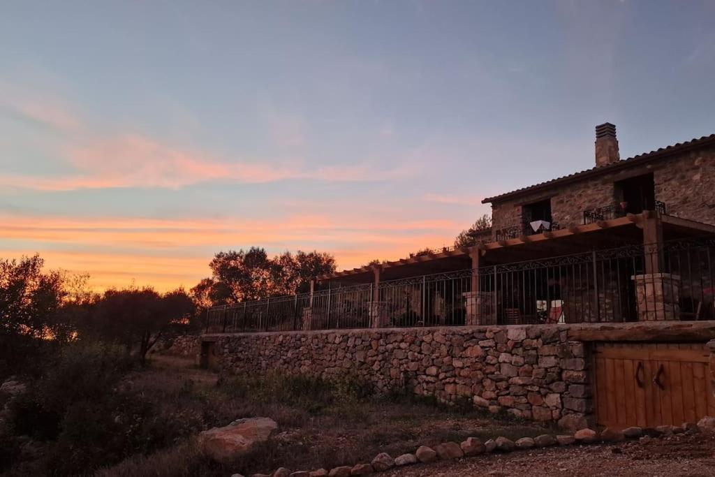 La Cueva De Miravet - Villa De Lujo En La Cima De La Montana Con Vistas Al Mar Cabanes  Exterior foto